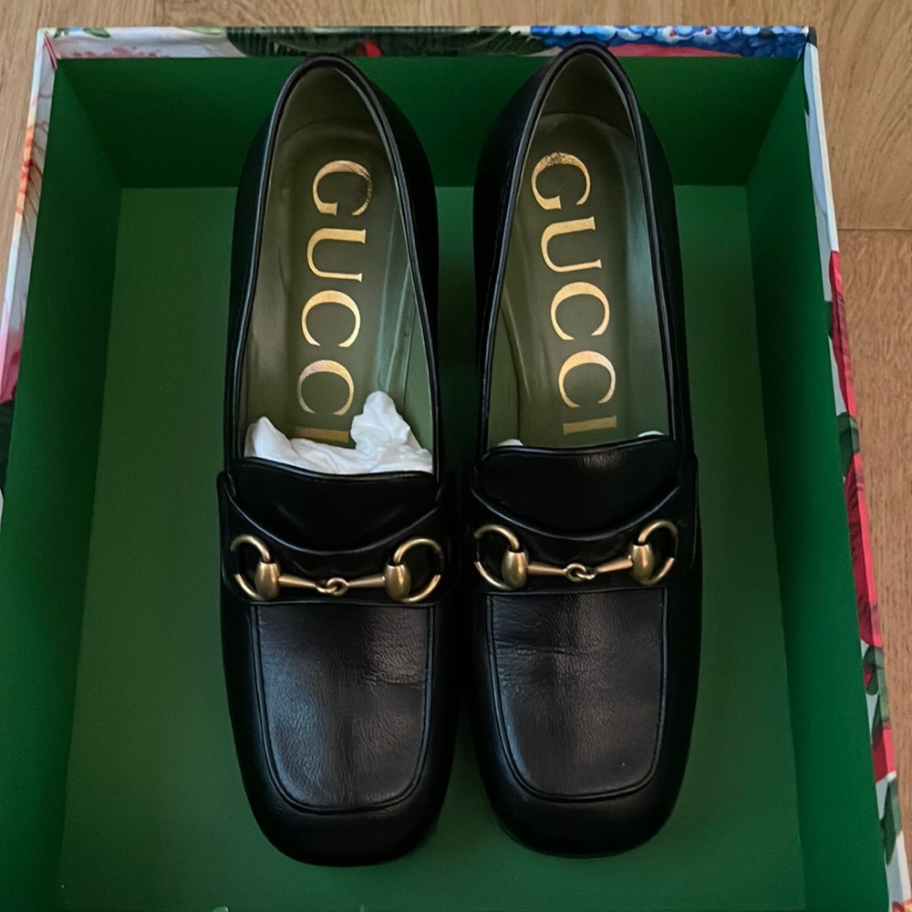 Gucci platform loafer